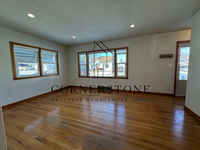 Photo - Well taken care of 2 bedroom $1095