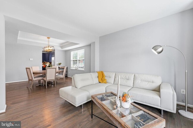 Photo - 1 Rivers Edge Terrace