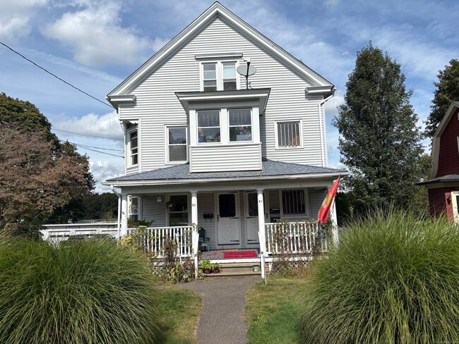 Building Photo - 37 Hungerford Ave Unit 3