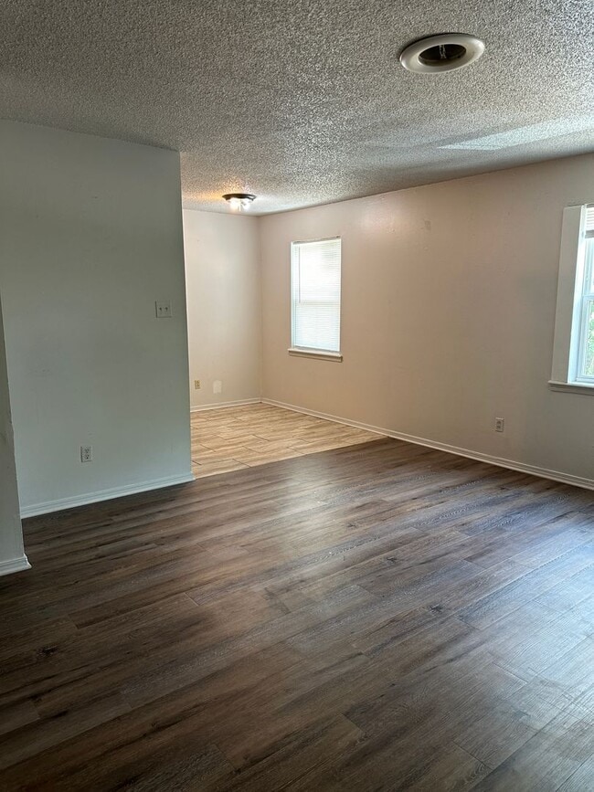 Photo - 1700 S Carthage St Unit 3