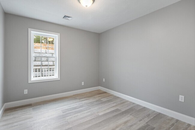 Photo - 340 Scenic Hwy Unit 203