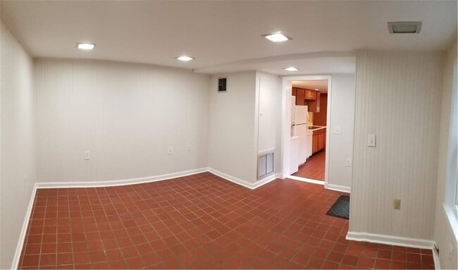 Photo - 222 Glendale Dr