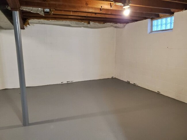 Photo - 36th - N 5691- 91A Unit LOWER