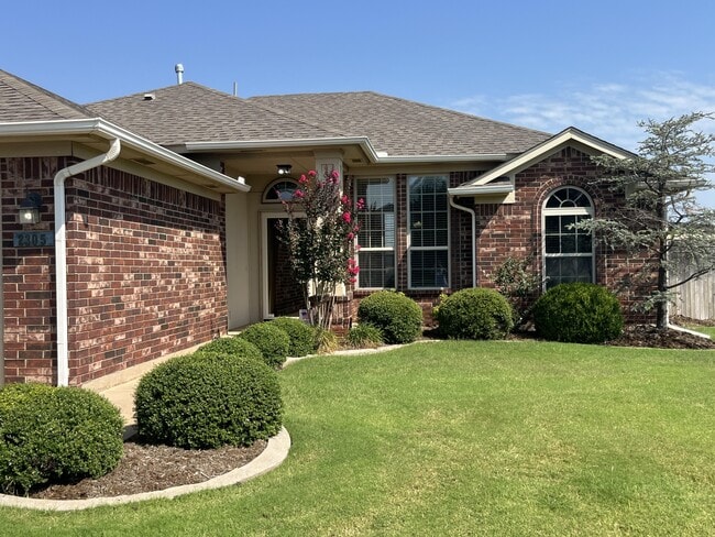 Photo - 2305 NW 162nd St