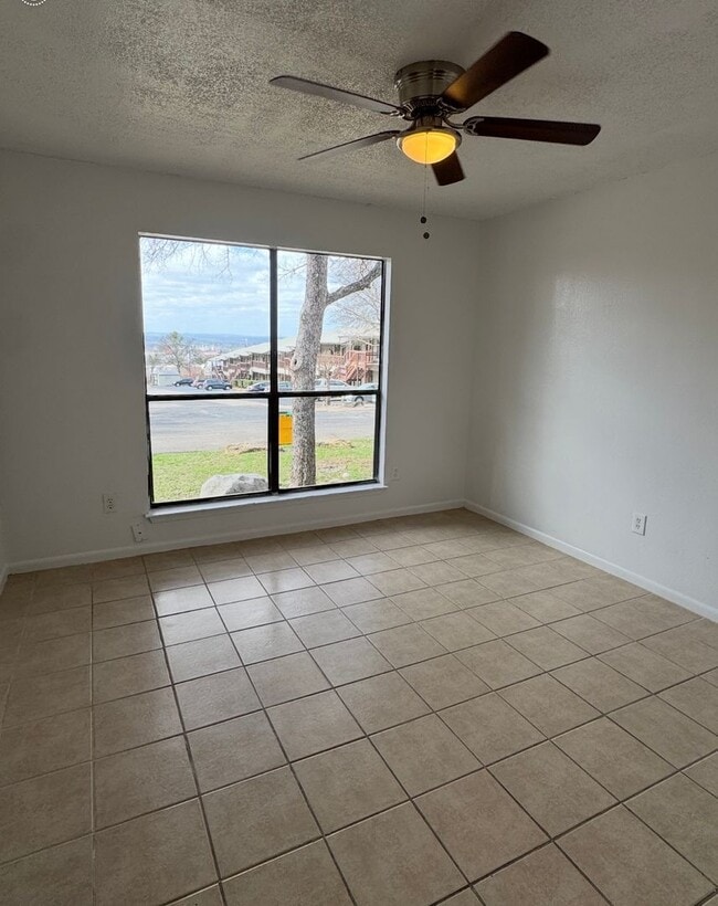 Photo - 901 Mayfield Dr Unit 903 Mayfield Drive  A