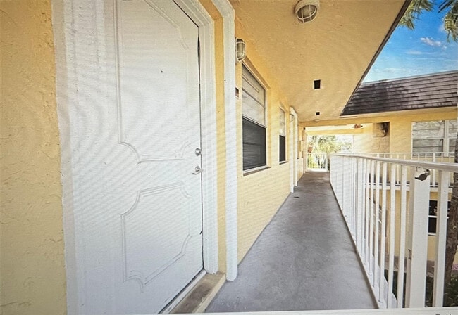 Photo - 5150 NE 6th Ave Unit 130