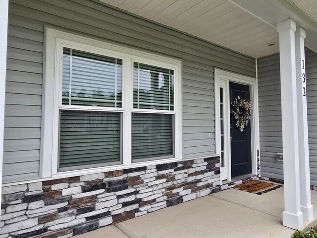 Photo - 132 Western pine Wy