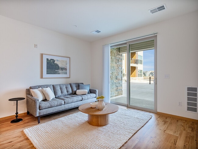Interior-6