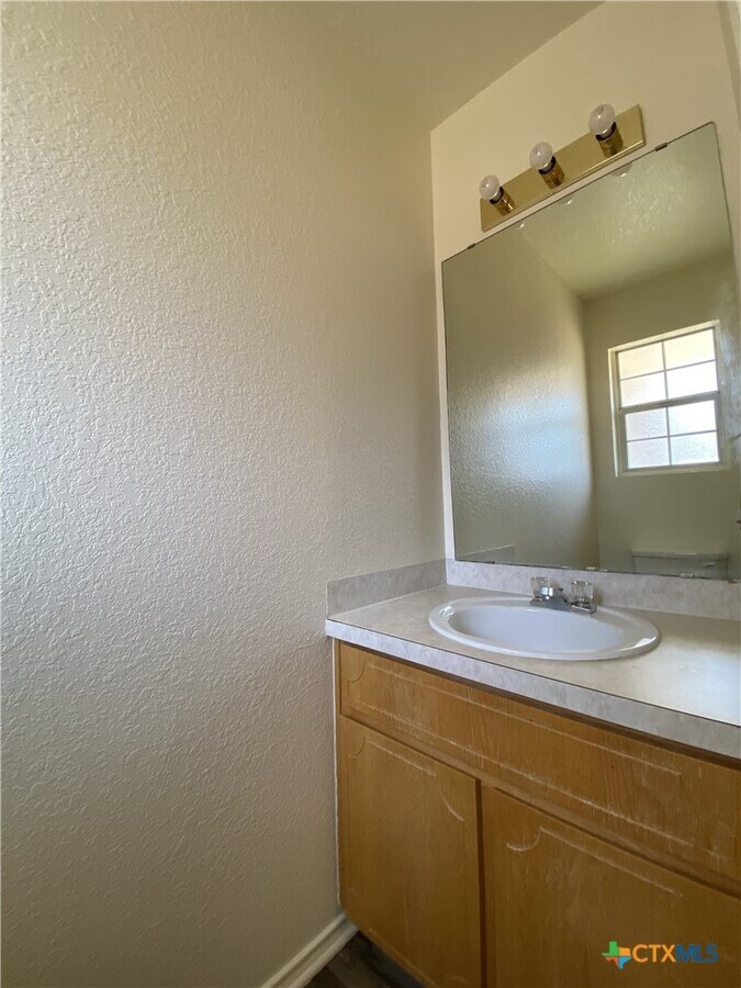 Photo - 4408 Sylvia Dr