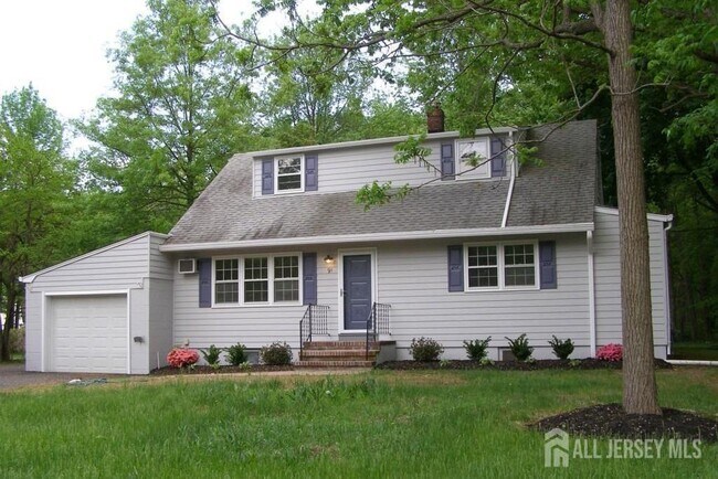91 Finnegans Ln  