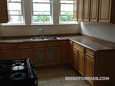 Building Photo - 38 Kirkwood Rd Unit 2 Rental