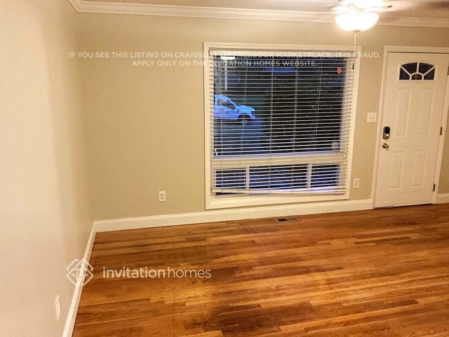 Photo - 1627 Wildwood Rd NE