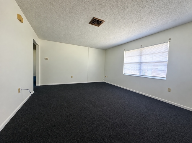 275 25th St SW Unit 275 25TH ST SW STE A