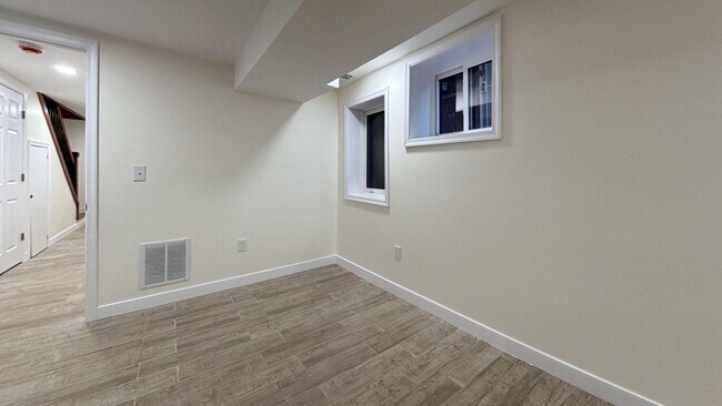 Photo - 219 Manheim St Unidad 1