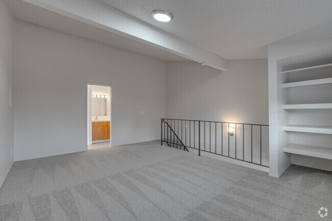 1BR, 1.5BA - 540SF - Bedroom