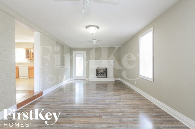 Photo - 6605 W 14th St