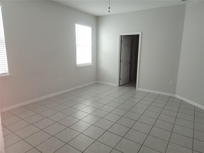 Photo - 1567 Pines End Pl