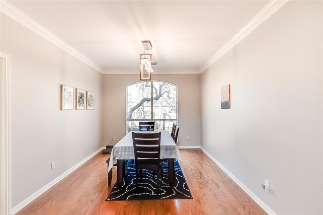 Photo - 9001 Sunburst Terrace