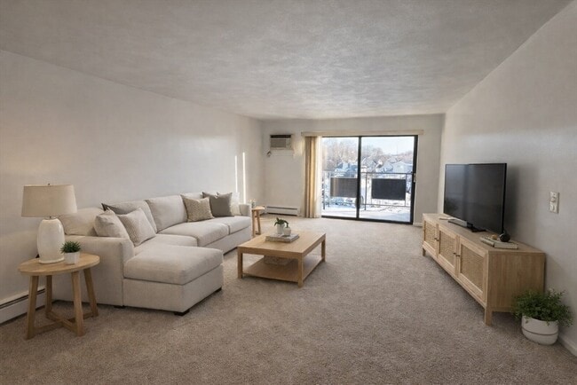 Building Photo - 2 Victory Rd Unit 26