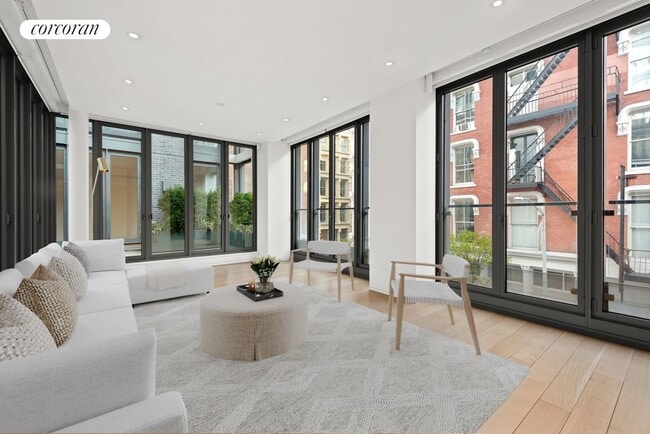 Photo - 27 Wooster St