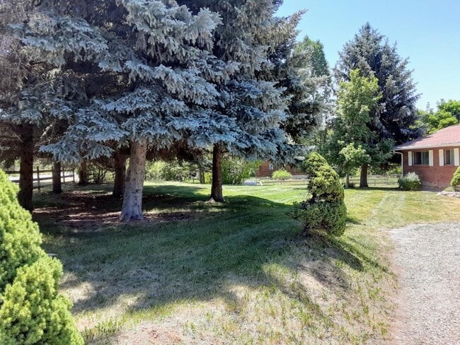 Photo - 10295 UT-165