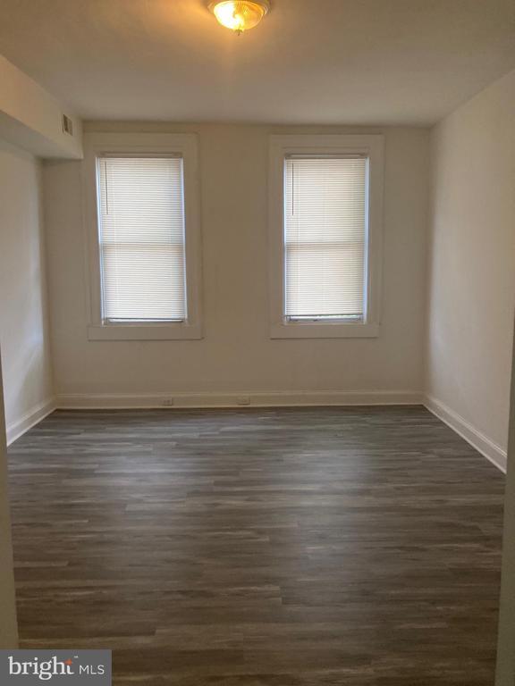 Building Photo - 776 Washington Blvd Unit 2F