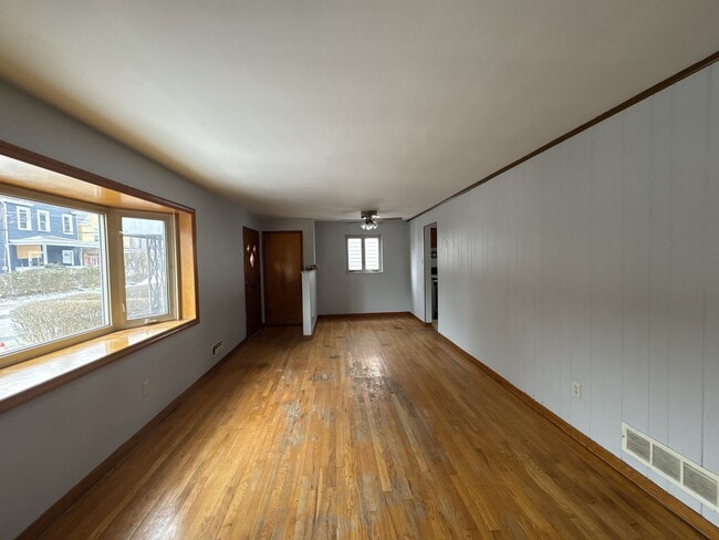 Photo - 508 Wyncotte St