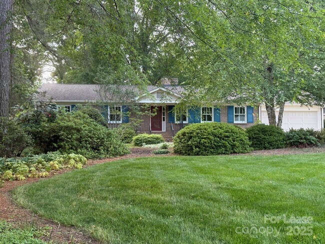 Photo - 421 Blairmore Dr Casa