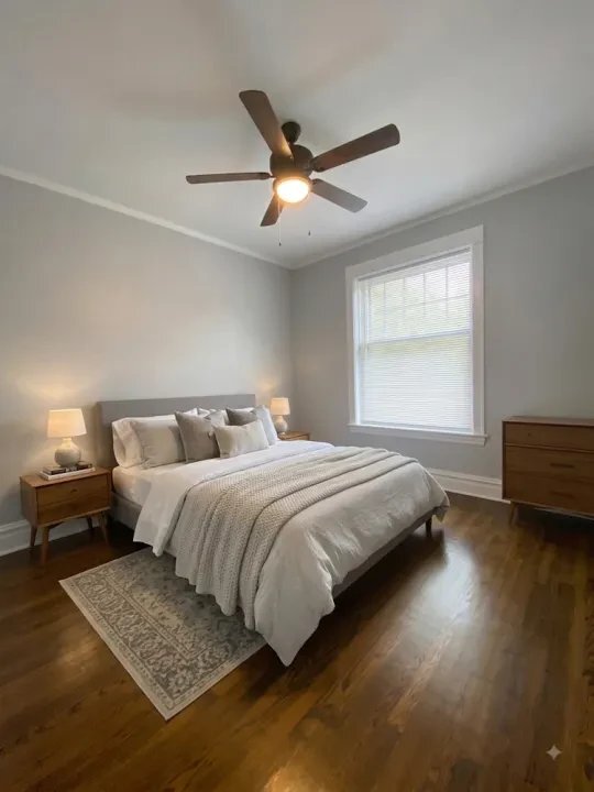 Photo - 1222 W Rosemont Ave Unidad 1222 West Rosemont Avenue