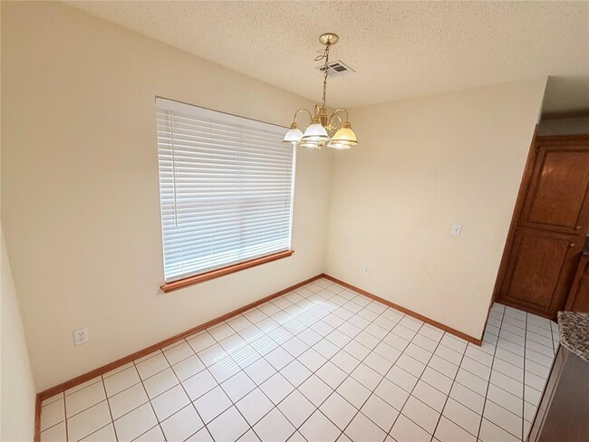 Photo - 8812 NW 85th Pl