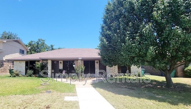 Building Photo - Stanford St 3102 - B Rental