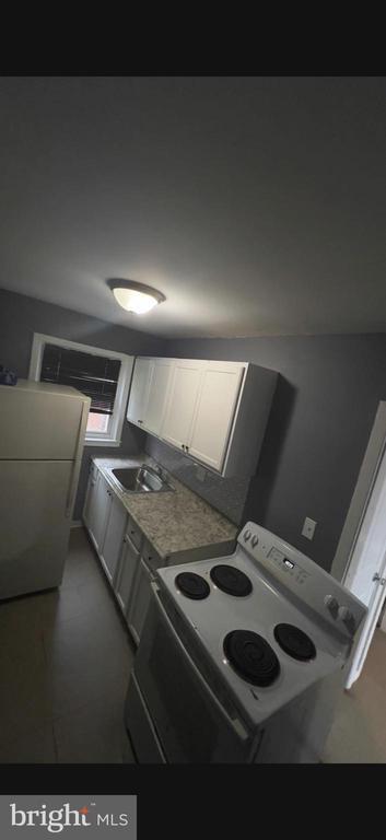 Photo - 837 E Jeffrey St