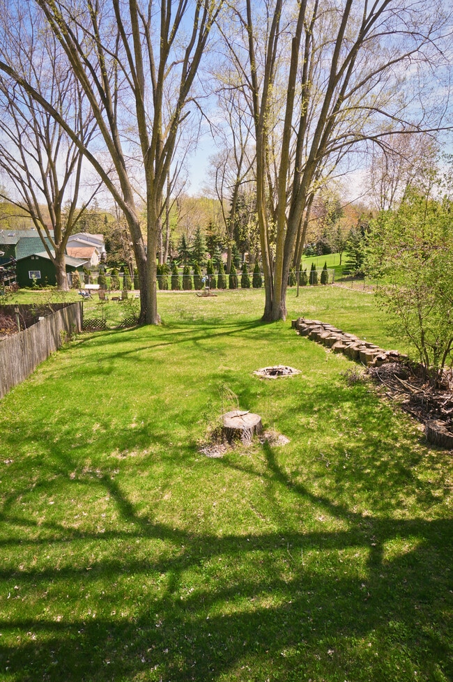 Photo - 1511 S Point Rd