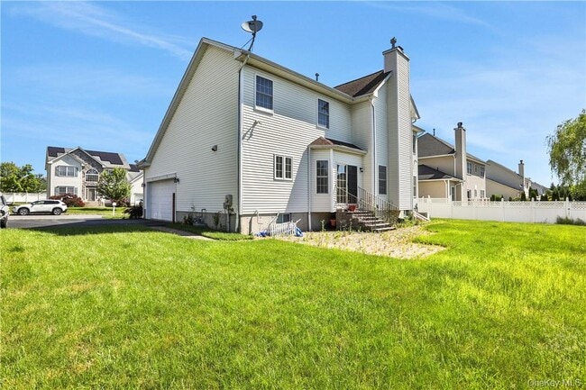 Photo - 2719 Colonial Dr