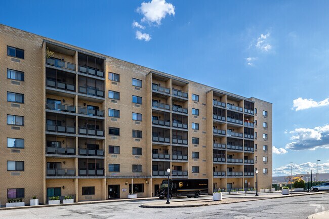 Photo - Springville Heights Condominiums