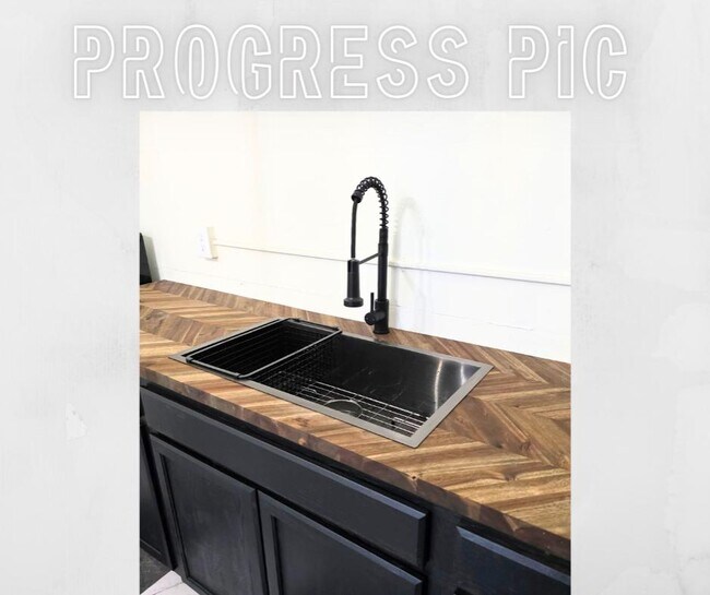 Photo - 126 Dawes Ave