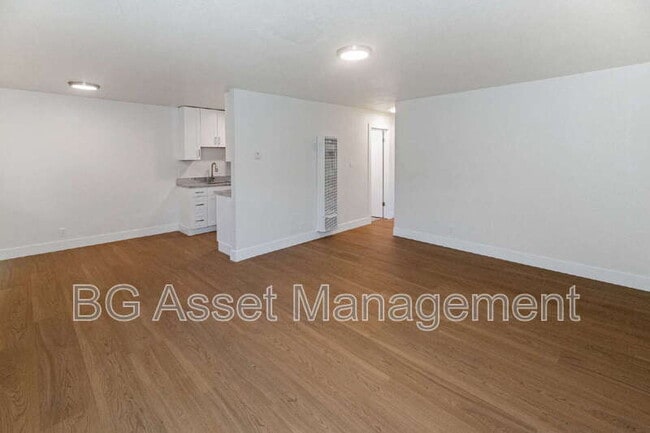 Photo - 1507 Humboldt Ave Unit 1