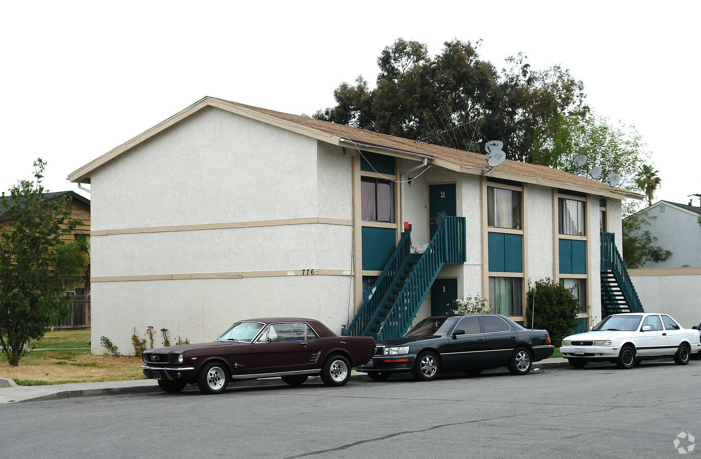 Photo - 776 W Wilson St Apartments