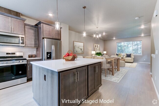 Building Photo - $1000 Off 2nd Full Months rent oac! Beauti... Unit 21319 - Lot 4 Rental
