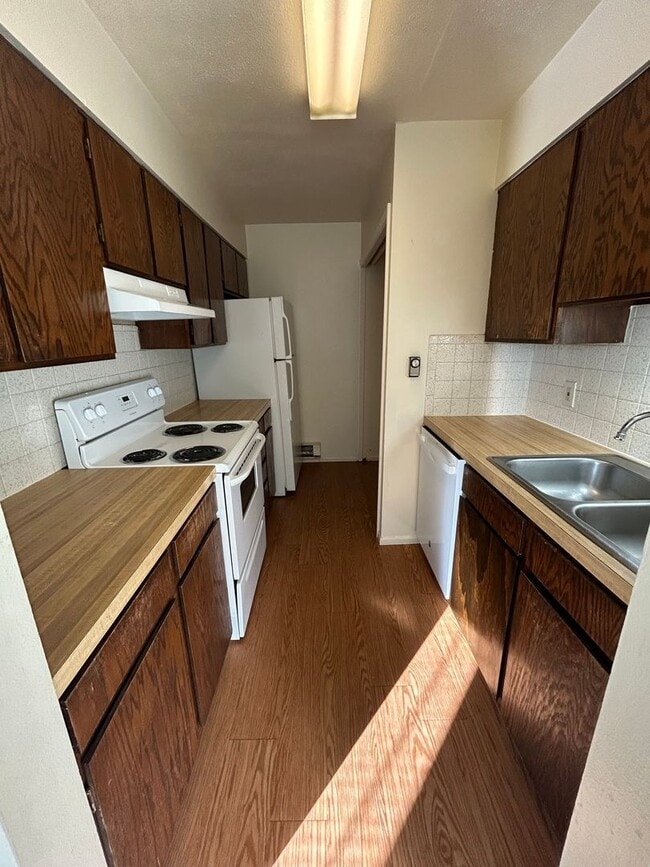 Photo - 808 Delaware Ave Unidad C