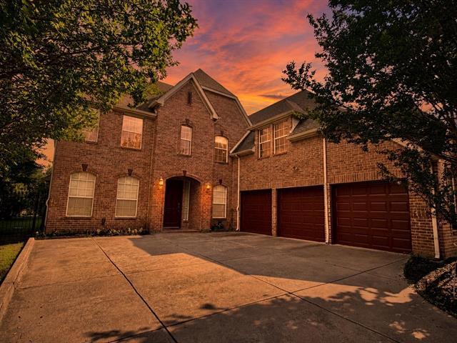 Photo - 1405 Monarch Way