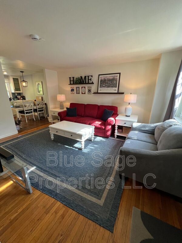 Photo - 113 Plant Ave