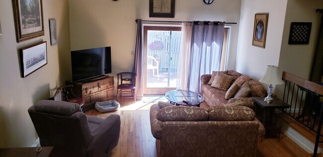 Photo - 529 Cricklewood Dr Townhome
