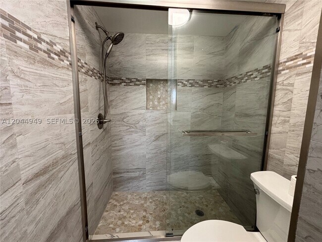 Photo - 21909 Lake Forest Cir Unit 205