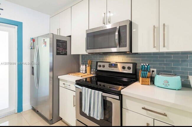 Photo - 1243 NW 3rd Ave