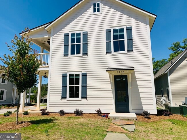 Photo - 713 Jefferson St