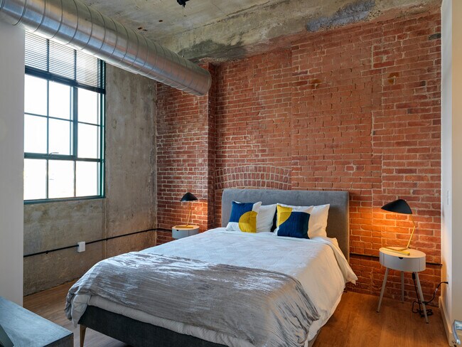 Montgomery Mill Apartments