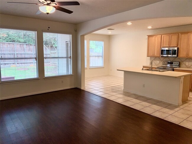 Building Photo - 130 Ledgestone Pl Rental
