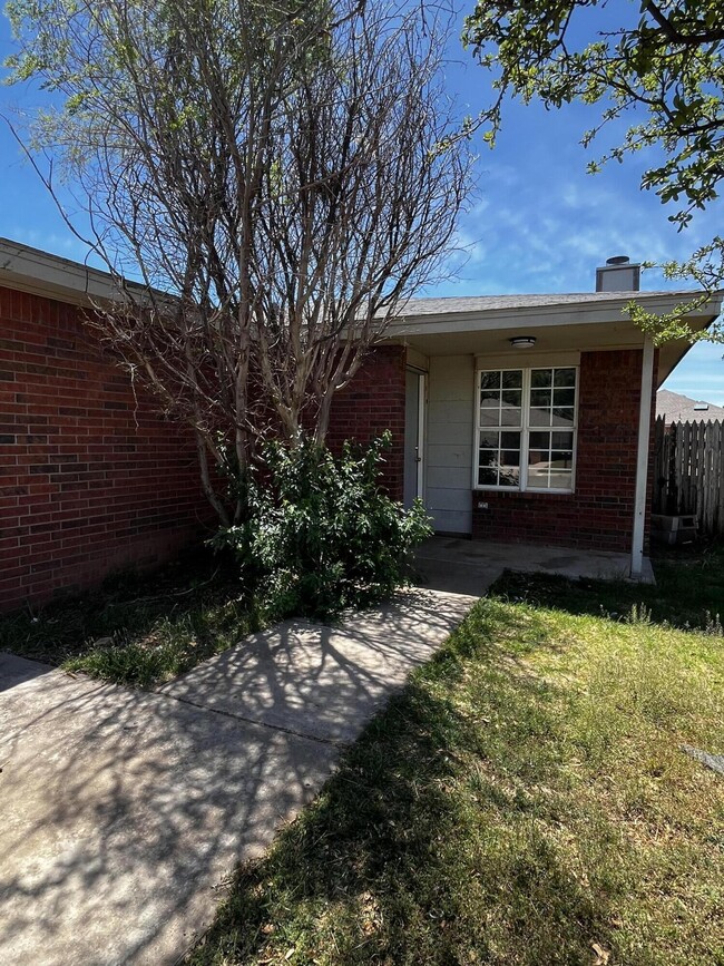 Photo - 226 Grover Ave Townhome
