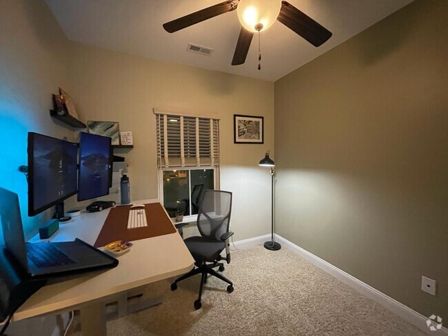 Building Photo - 649 Berry Chase Way Rental